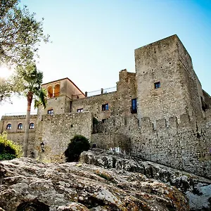 Tugasa Castillo De Castellar 3* Castellar de la Frontera